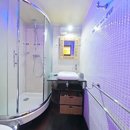 Peniche Mirage, Cabine St Exupery قرقشونه